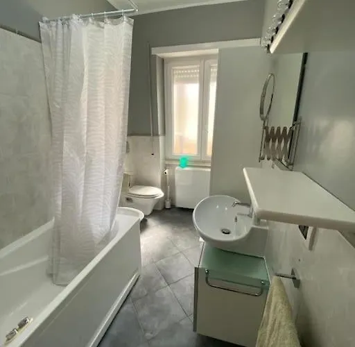 Vacanze Romane ~ Cozy Flat Διαμέρισμα