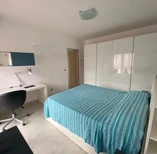 Vacanze Romane ~ Cozy Flat Διαμέρισμα Ρώμη