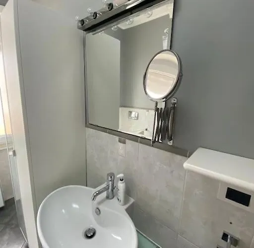 Vacanze Romane ~ Cozy Flat Διαμέρισμα *